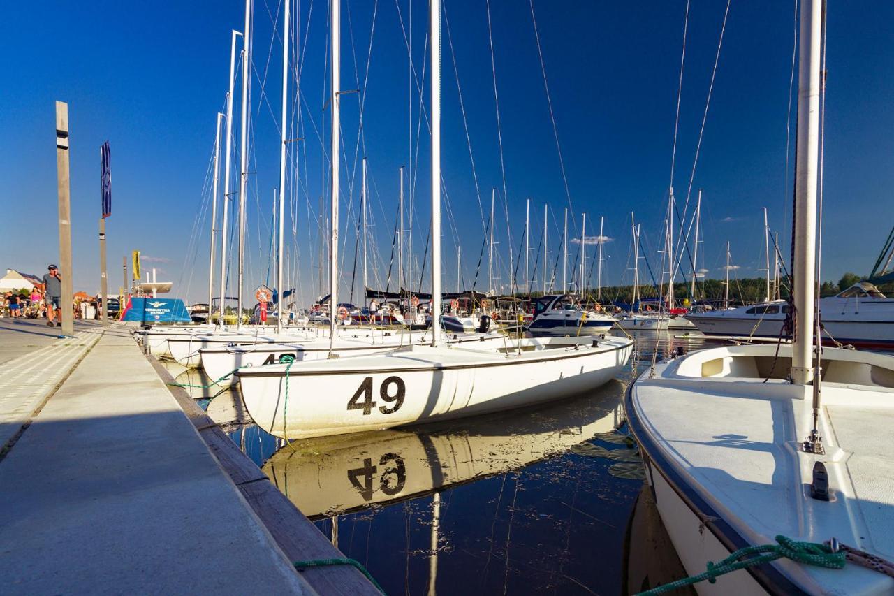 Апарт отель Kamienica Portowa Миколайки Экстерьер фото